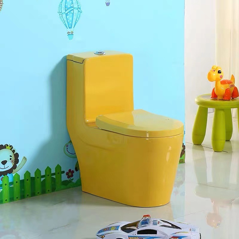 Inodoro infantil cerámica doméstica limpia a prueba de salpicaduras simple inodoro de bombeo blanco al por mayor
