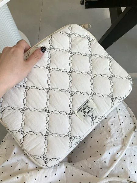 Cross-border South Korea ins embroidery cute bow flat storage bag ipad notebook 11/13 inch liner bag