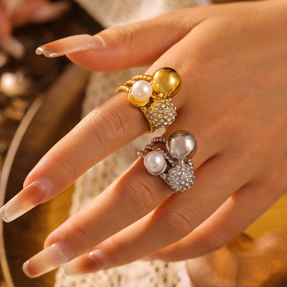 Imitation Pearl Retro Czech Diamond Round Bead Ring Titanium Steel Light Luxury Temperament Versatile Ring_voghion.com