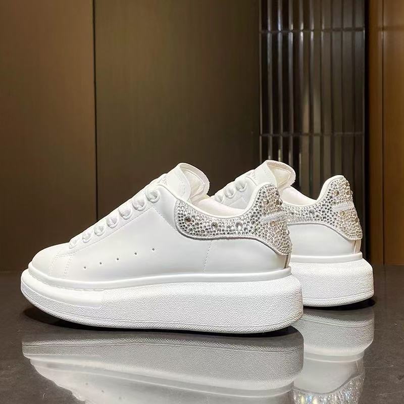 Original Standard Original Box High Version Mcqueen White Shoes Thick-Soled Platform Shoes Spring and Summer New Casual Classic Men's and Women's Sneakers