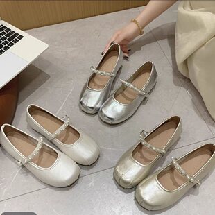 553����һ�֎�������ŮЬ�¿�A�^�ް�ܛ�ל\��