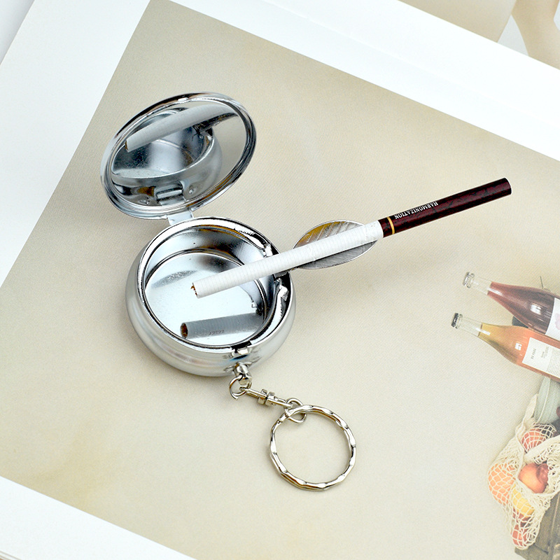 Italian Portable Double-Layer Round Ashtray Keychain Mini Metal Car Ashtray Practical Business Gift