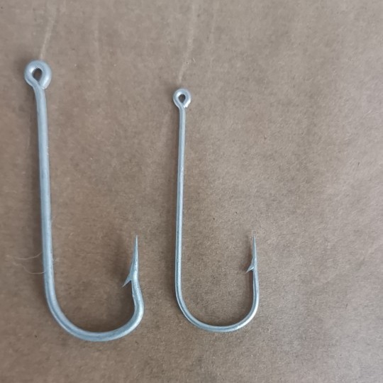 No. 8 circle hook