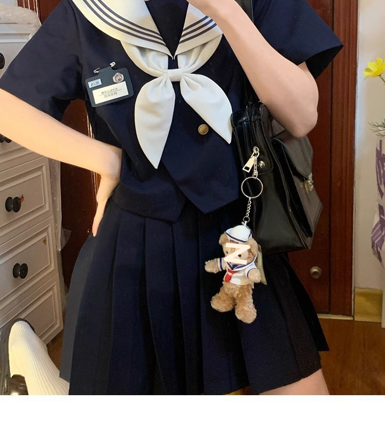 8b428643-3d02-41f5-a6cc-698021dc20e1.jpe