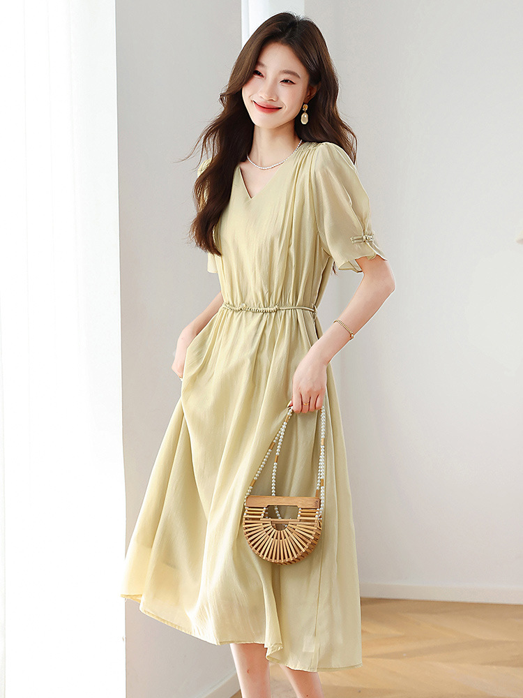 Đầm ôm body nữ cổ chữ V tay ngắn thiết kế eo ZQ2579 — Màu đỏ rượu, Màu kaki