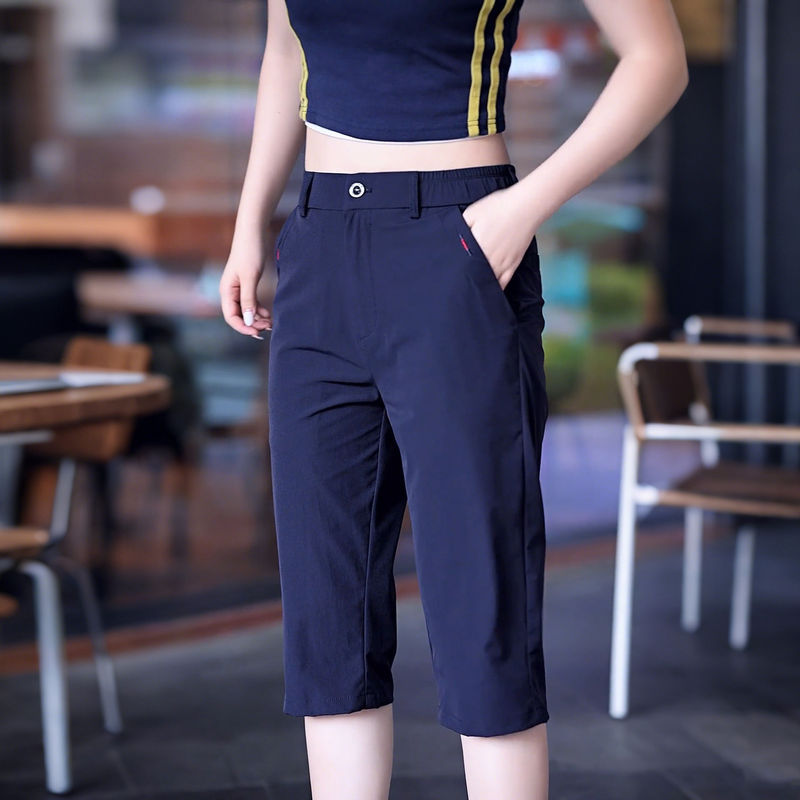Men's Business Shorts Summer Thin Loose Straight Cropped Pants Men's 2025 New Casual Ice Silk Shorts Men's Business Shorts Summer Thin Loose Straight Cropped Pants Men's 2025 New Casual Ice Silk Shorts