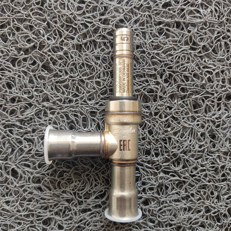 丹麦Danfoss丹佛斯 阀032F8208全新原装正品产地直采水泵