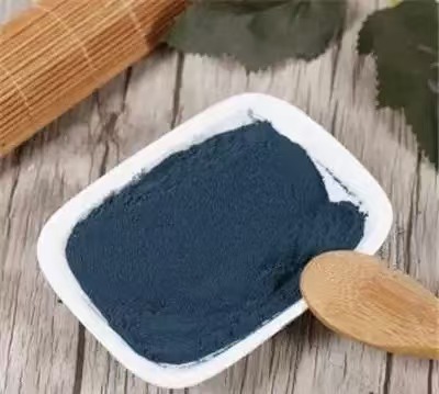 Qing Dai Indigo Naturalis Powder 500g Ultra-Fine TCM Herbal Powder in use