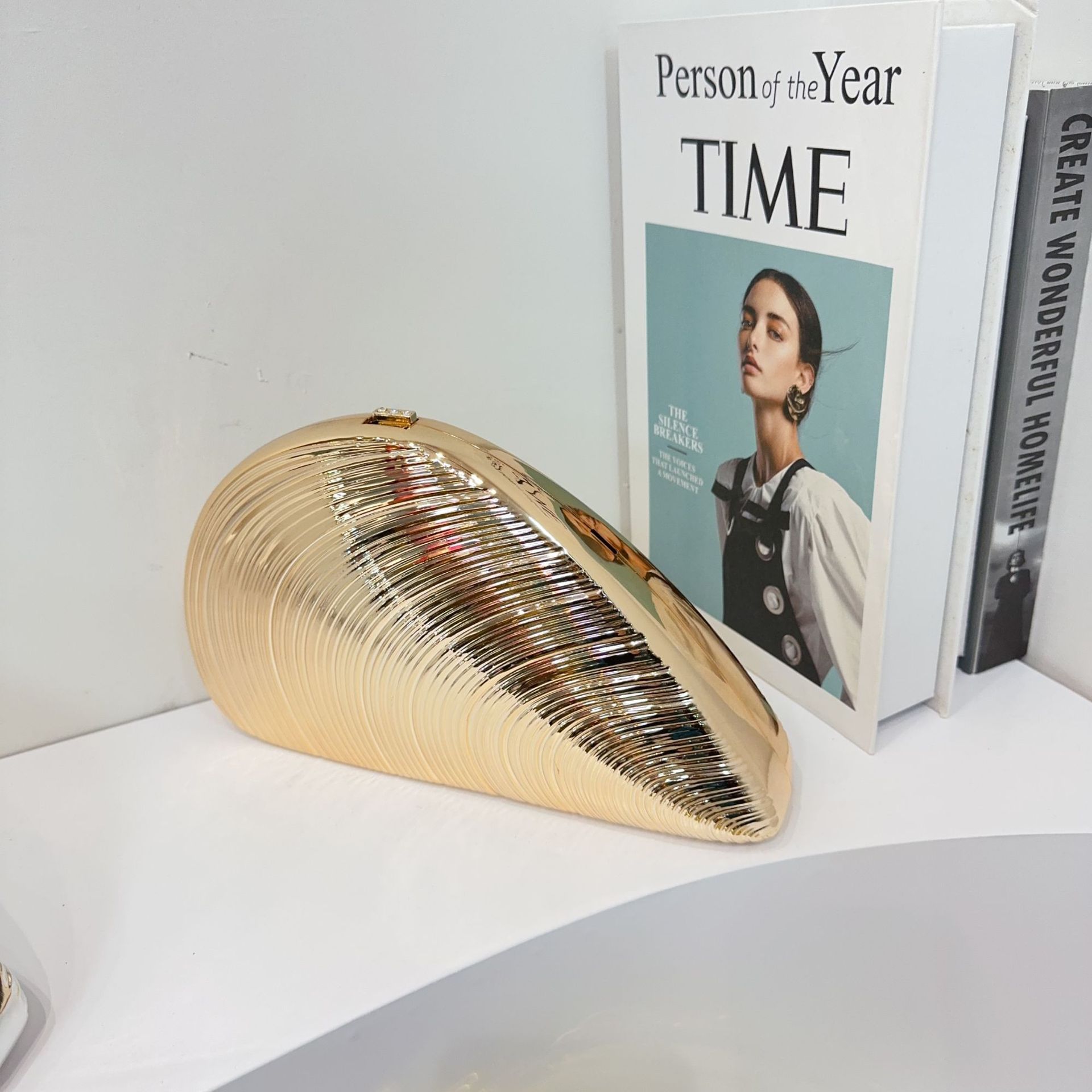 Acrílico nuevo tipo de bolsa de cena bolsa de conchas de mano cadena flash damas moda personalidad creativa hilo bolsa de cena