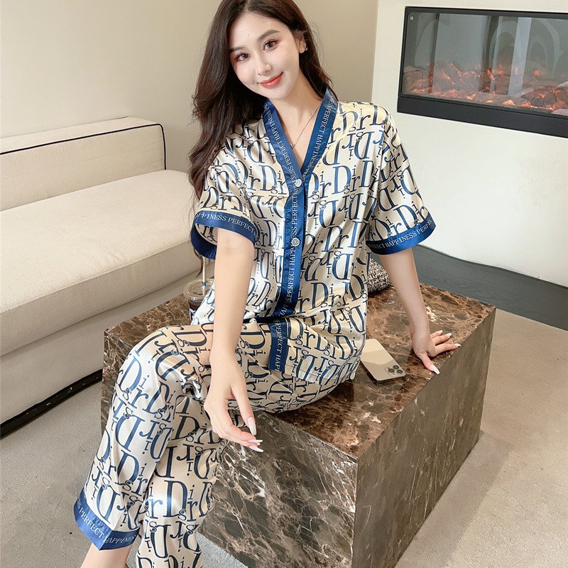 910 # 짧은 긴 파란색 D 편지