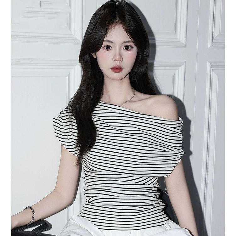 Pure Desire American-Style Black and White Striped Off-Shoulder T-Shirt for Women, Summer Ins-Style Casual Short-Sleeve Fitted Top, Export Pure Desire American-Style Black and White Striped Off-Shoulder T-Shirt for Women, Summer Ins-Style Casual Short-Sleeve Fitted Top, Export