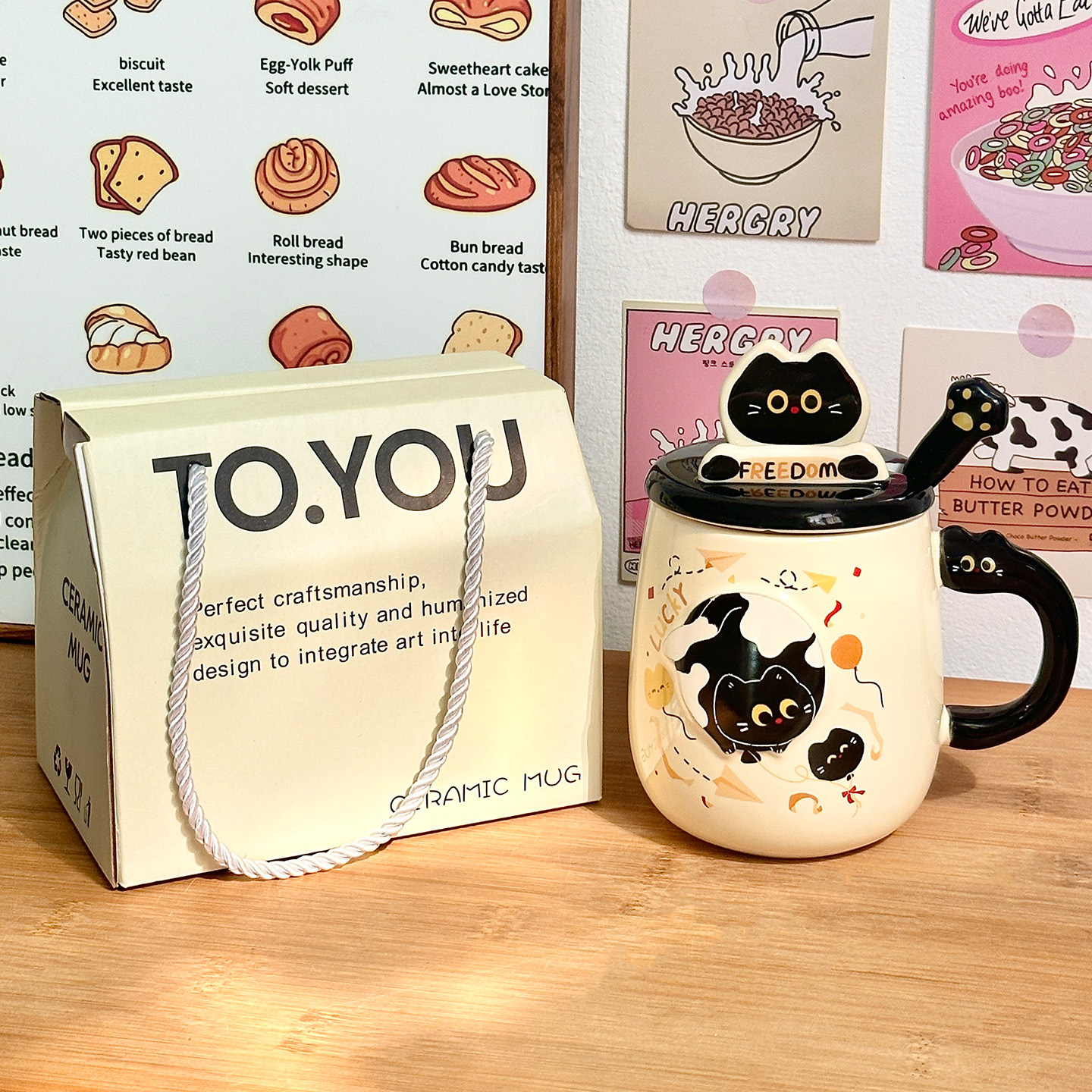 Cute gato cerámica taza con cubierta taza de cuchara de taza de agua de alto valor para niñas taza de regalo de cumpleaños casera taza de pareja