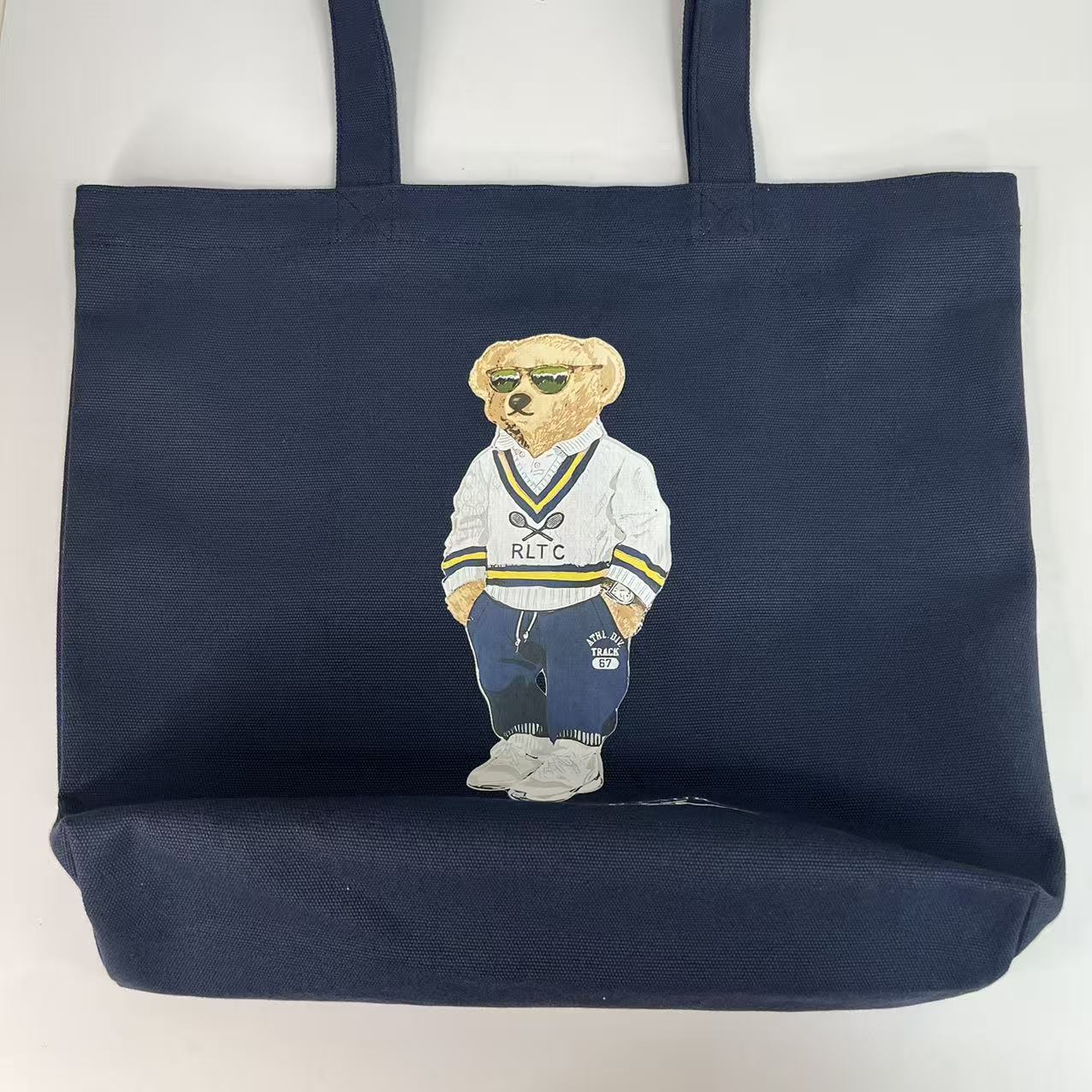 짙은 네이비 (V넥 니트 배드민턴 라켓 곰돌이)