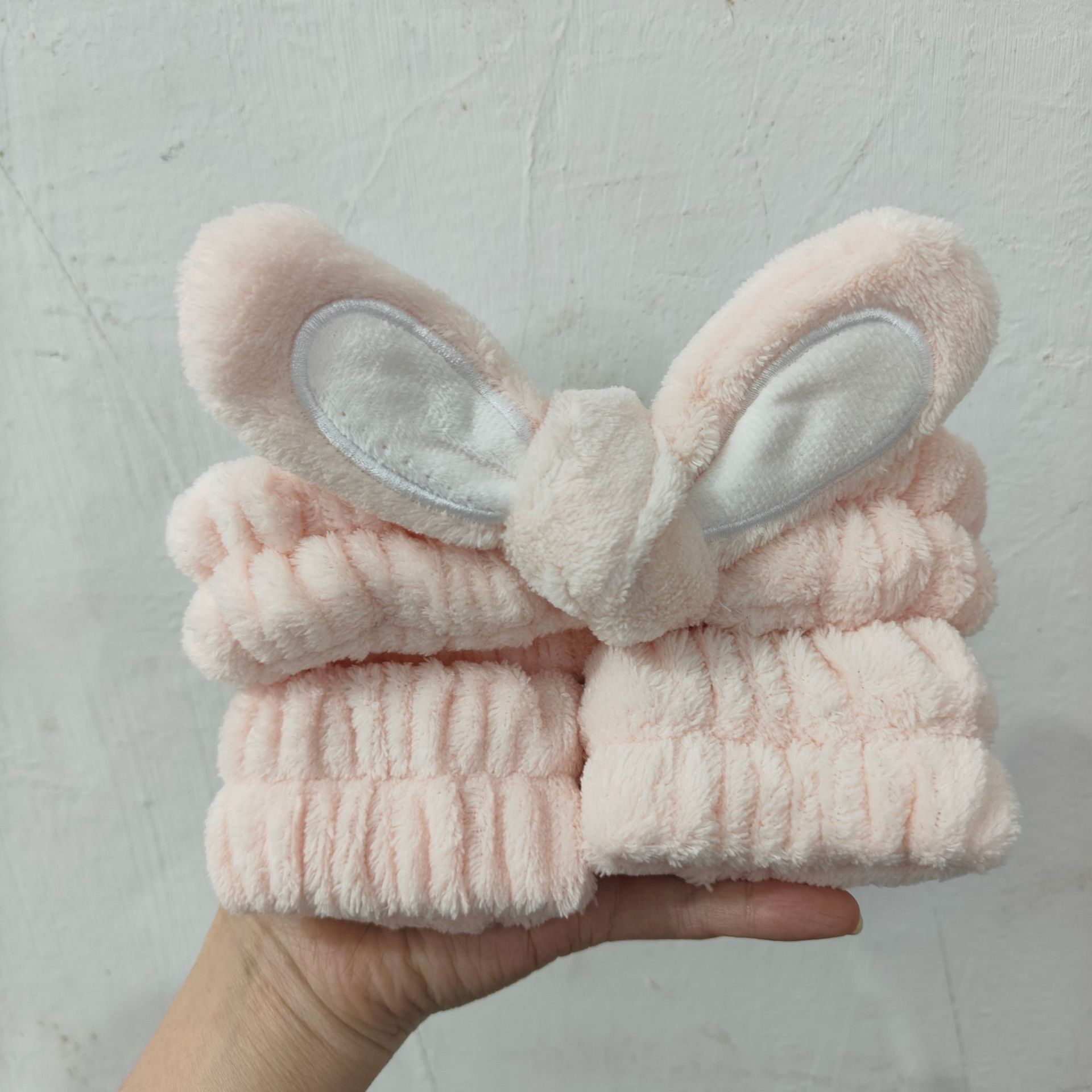 Otoño y invierno nuevo super lindos dibujos animados animal correa de cabello conjunto de correa de muñeca a prueba de humedad presión protector de cabello de muñeca lavado de la cara accesorios de cabello al por mayor