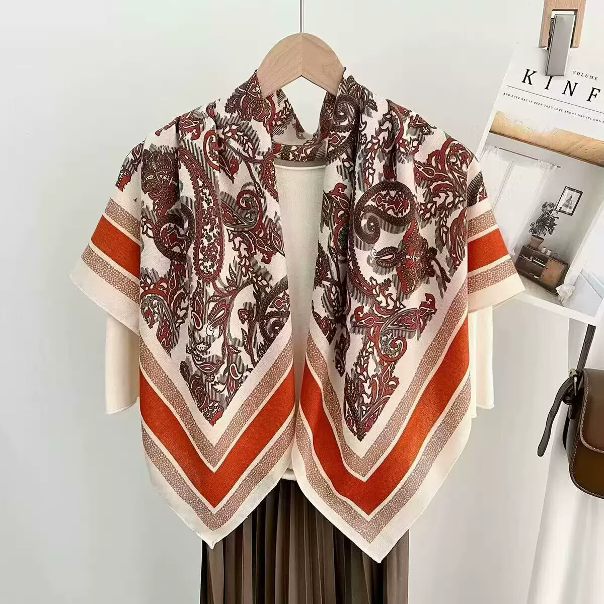 围巾披肩女腰果花90CM大方巾仿羊绒棉麻方巾春秋季百搭围巾外搭