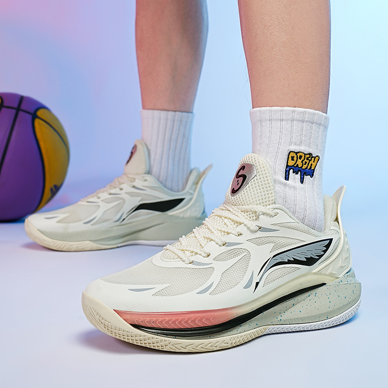 Mesh breathable basketball ultra light shock-absorbing sneakers