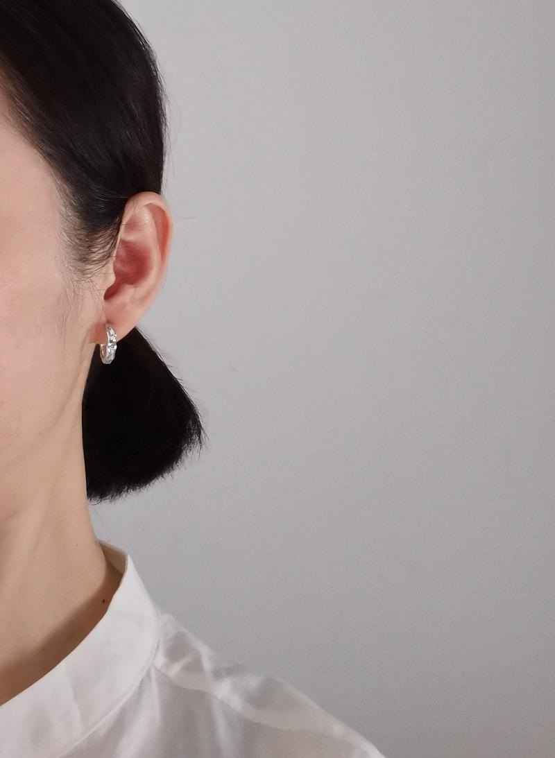 6g Weight 925 Sterling Silver Ear Needle Material Hoop Earrings Classification 1 Pair Quantity Casual, Holiday, Daily Occasion 925 Sterling Silver Material Irregular, Solid Color Pattern Women's Gender Plating, Pleated Design Simple Style, Classic Style, Commute Style 1 Pair 925 Sterling Silver Irregular Solid Color Hoop Earrings 7