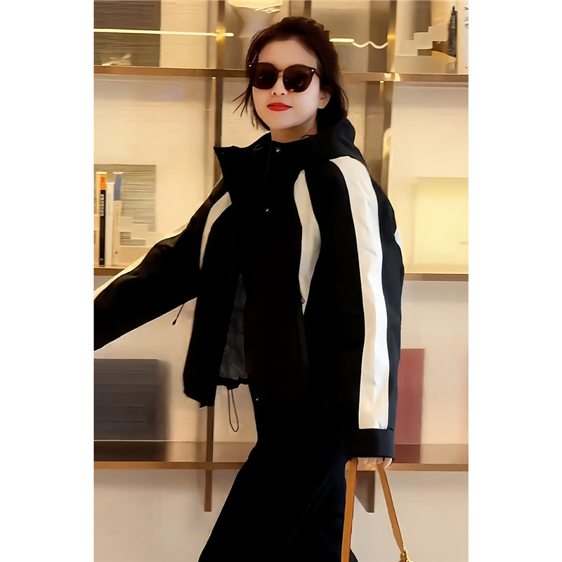 时尚撞色拼接短款冲锋衣女款春秋2025新款高级感夹棉加厚夹克外套|undefined