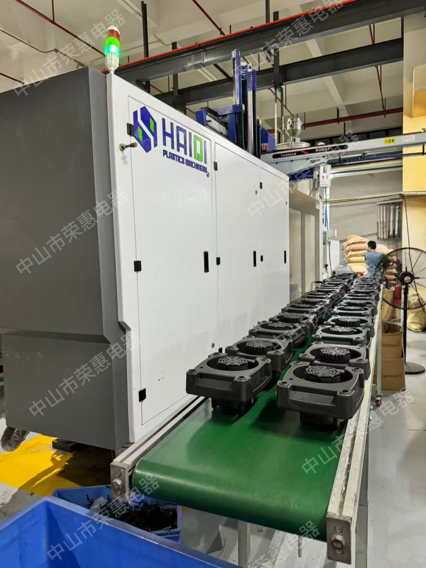 Juicer, wall breaker, soybean milk machine, large-capacity food processor, smoothie machine, hot-selling products in Africa, Southeast Asia and Central Asia