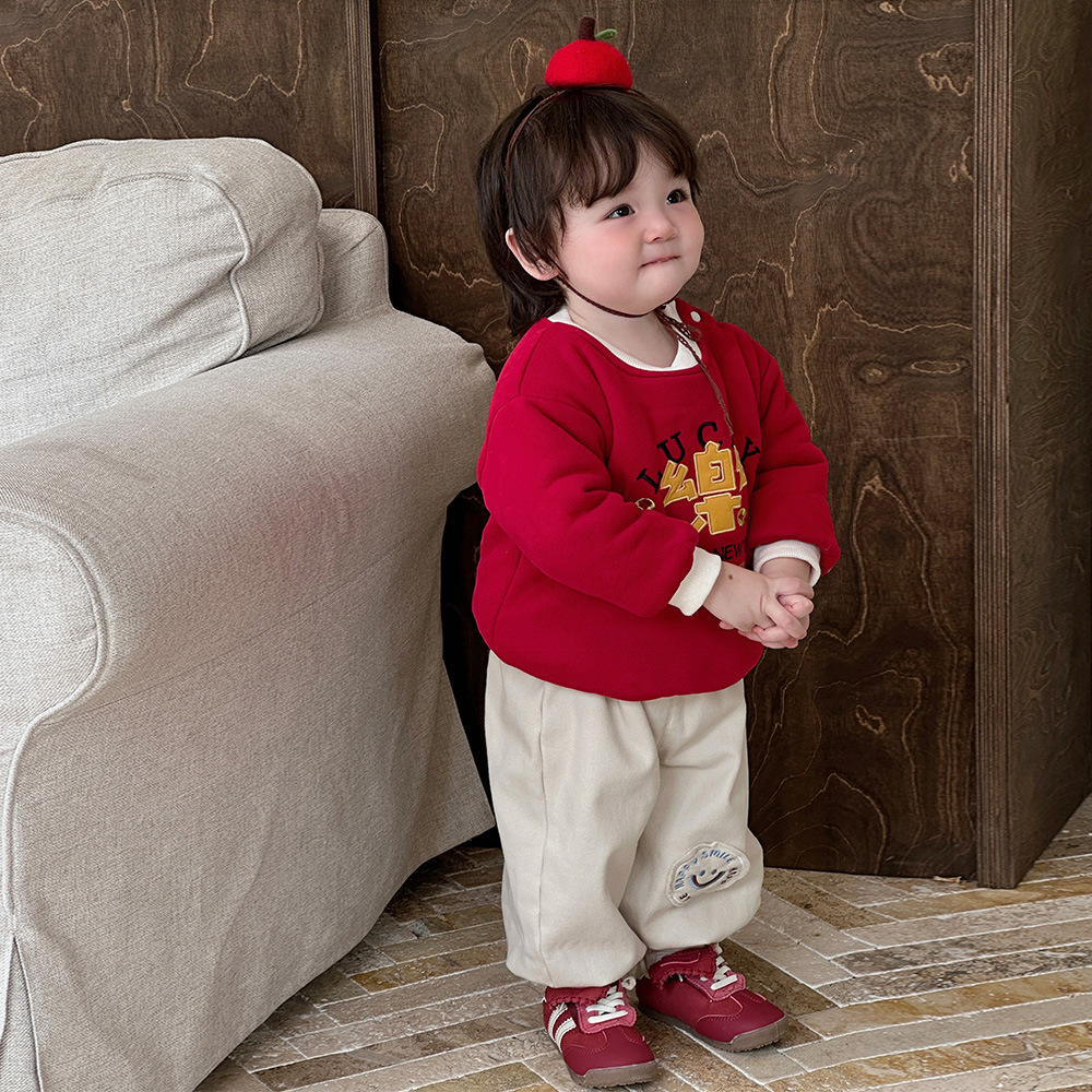 2024 nuevo estilo de invierno bebé gas extranjero seguro y rico bebé grueso cálido cómodo y suave traje de suéter de salida