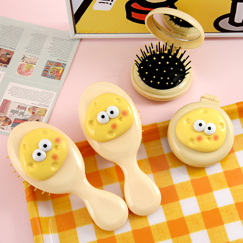 Cute airbag queso de dibujos animados niñas peines portátiles plegables airbag espejo 2 - en - 1 mini peines de mano