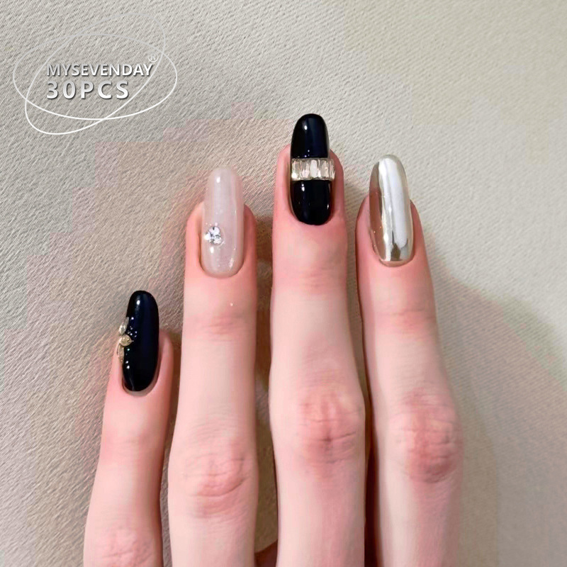 Xiaohongshu's Popular Wearable Nails, Minimalist Metal Mirror Fake Nails, Medium-Sized Oval Nude Black Color-Blocking Zircon Nail Pieces Xiaohongshu's Popular Wearable Nails, Minimalist Metal Mirror Fake Nails, Medium-Sized Oval Nude Black Color-Blocking Zircon Nail Pieces