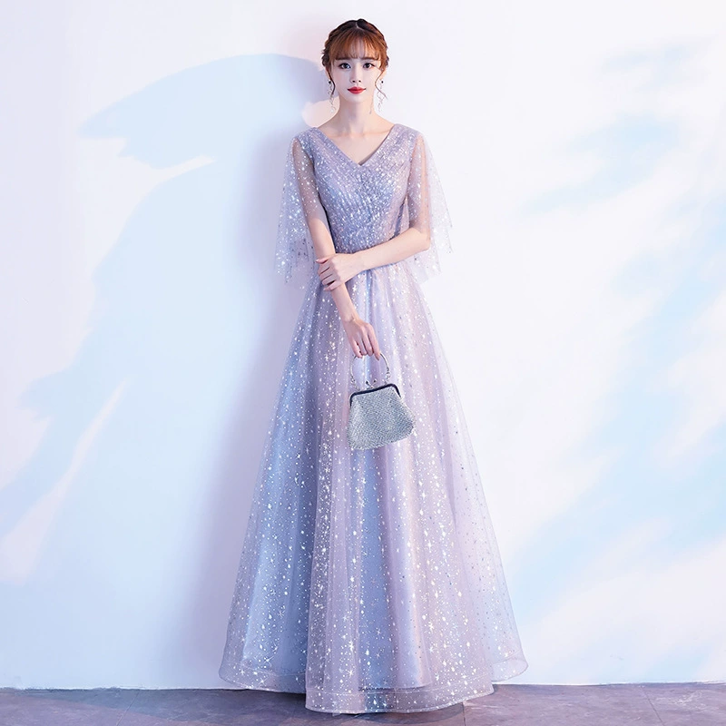 Вечернее платье для женщин 2026: новая модель для банкетов, выступлений, хоров, сказочное длинное платье для студенток