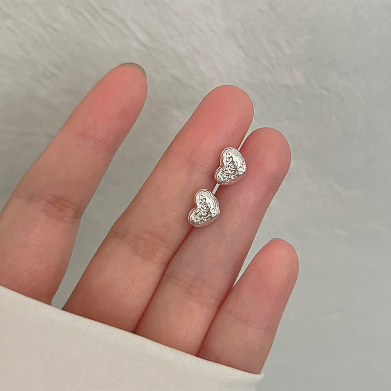 S999 Silver Ear Studs Delicate Compact Pure Silver Premium Pearl Earrings Hypoallergenic Sleep-in Cartilage Studs Ear Jewelry