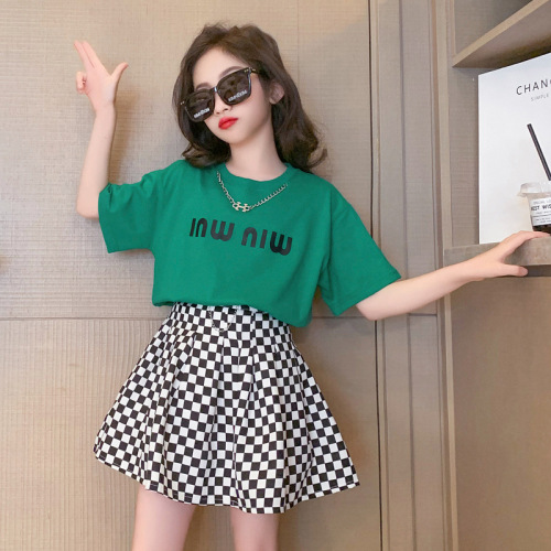 Girls summer plaid skirt suit 2023 new medium and large children's letter printed T-shirt short skirt college style two-piece set