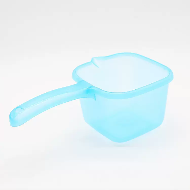 透明彩色方形塑料水勺 厨房水舀子 厨房水瓢 厕所冲澡水勺洗发杯