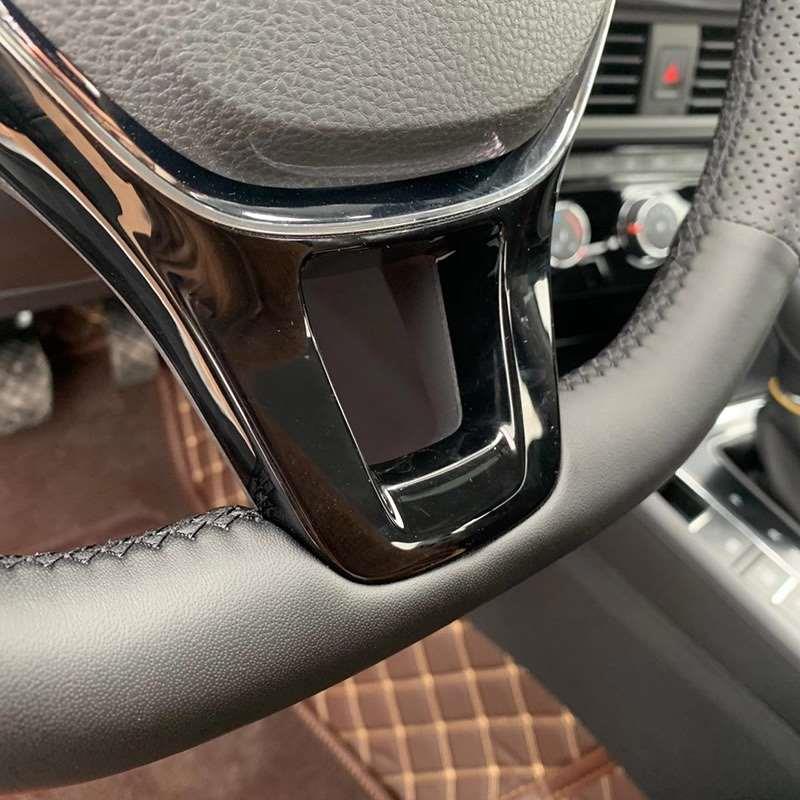 Volkswagen Lavida Steering Wheel Cover Leather Hand-stitched Tuguan L Tuyue Santana Sagitar Lingdu Magotan Tanyue Baolai