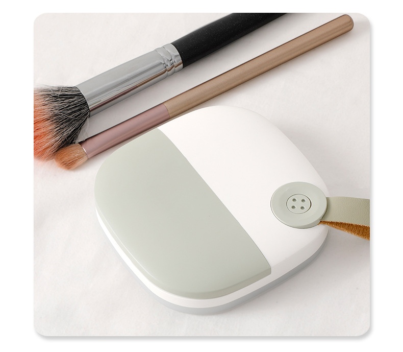 LED Makeup Mirror in Use