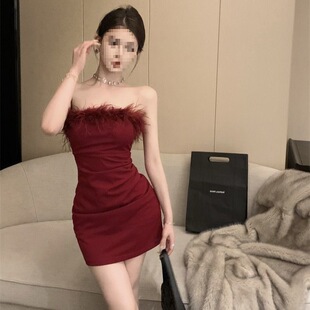 ��ɫ���ζ�ȹһ�ּ�����С�Y��ëëĨ���B��ȹ��������Ůȹ���Ը�