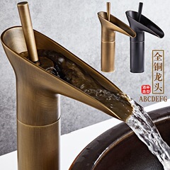 Full copper faucet with a retro European style, antique cold and hot basin tap waterfall faucet for the bathroom cold and hot faucet