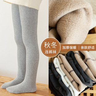 �����ӽq�Ӻ�ͯ���ѝ�⴩����һ�w�q��ɫ�赸�mŮͯ��ů�Bѝ�m