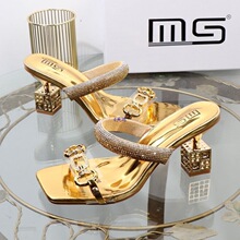 ���ֵ��ɫһ����2024�ļ��¿�r�дָ����θ����ٸ߸��⴩����