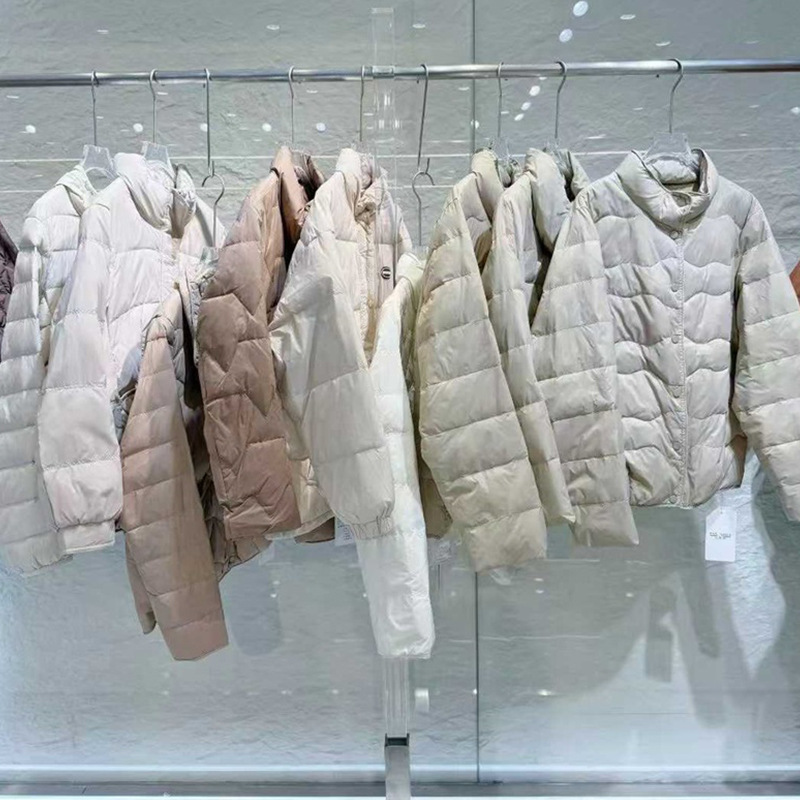 25冬范尼登轻薄短款羽绒服实体直播货源批发高品质大牌女装尾款货