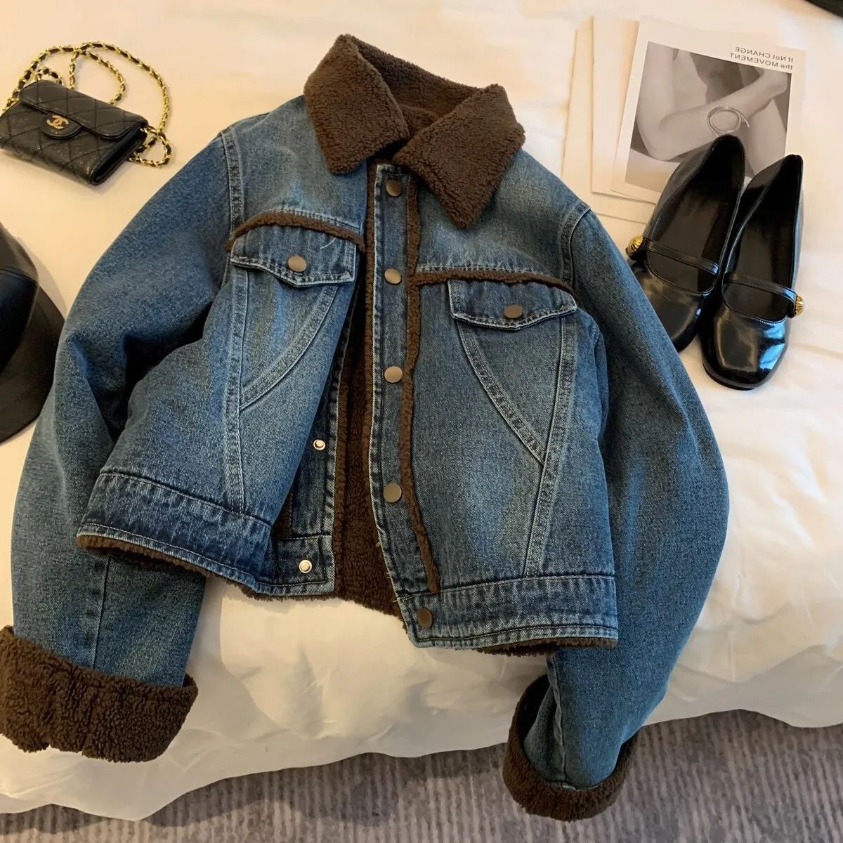 羊羔绒牛仔冬季棉服女2025新款保暖加厚小香风爆款减龄牛仔外套潮