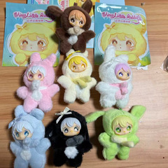 Ayortoys兔子害羞闪亮的世界系列黑胶盲盒女孩可爱盲盒惊喜