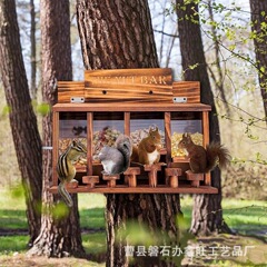 跨境木质松鼠喂食器户外园林悬挂式鸟站台投食松鼠野餐桌喂食器