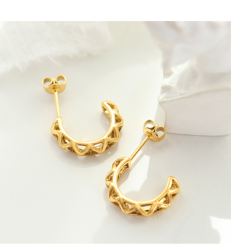 Simple Style C Shape Titanium Steel Ear Studs Plating Stainless Steel Earrings