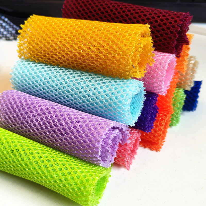 现货黑色230克三明治网眼布箱包面料鞋材料隔热坐垫洗衣袋网帽网