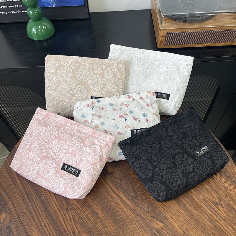 Nicho de diseño floral nueva bolsa de maquillaje portátil de nylon ligero de gran capacidad bolsa de almacenamiento de lavado de viaje