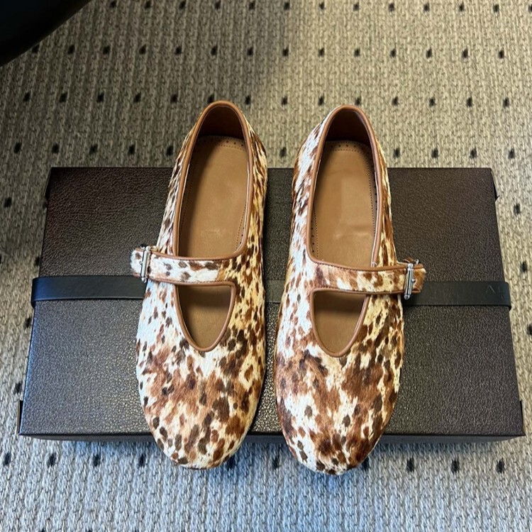 Sheepskin Version ~ New Women's Retro Leopard Print Mary Jane Shoes with Hidden Height Increase, Single Strap Flat Ballet Shoes