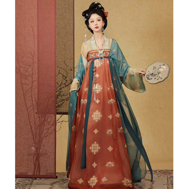 New Style Tang Dynasty-Style Hanfu for Women with Embroidery, Daily Wear, Ethereal Look, Spring and Summer Set