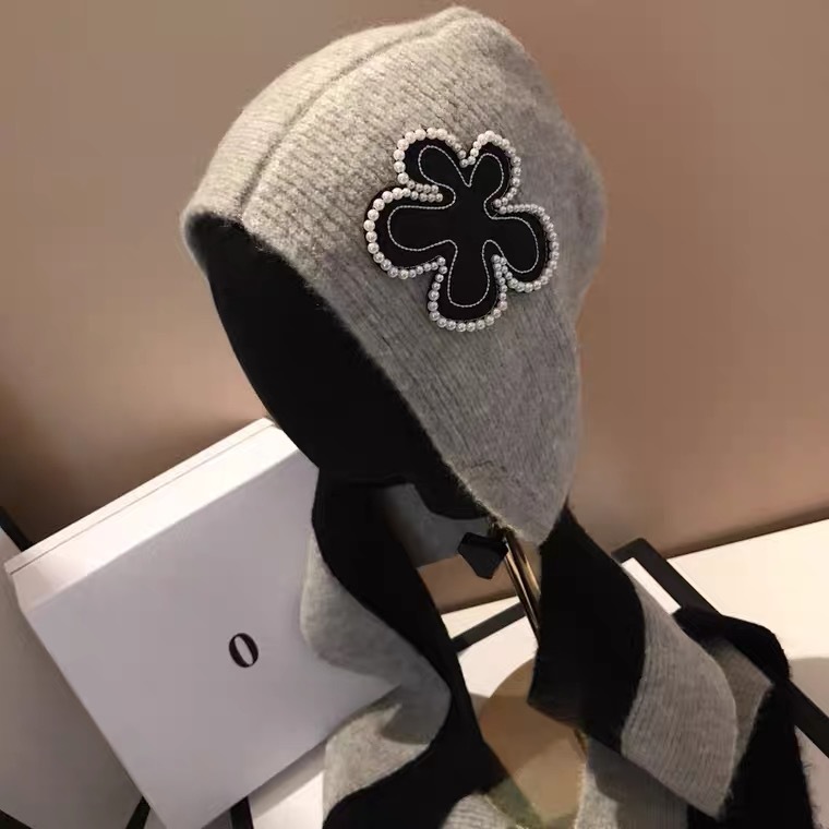 Farbiger Barakrafa-Hutschal, 2-in-1-koreanischer handgefertigter Perlenblumen-warmer Strickschal mit Kapuze_voghion.com