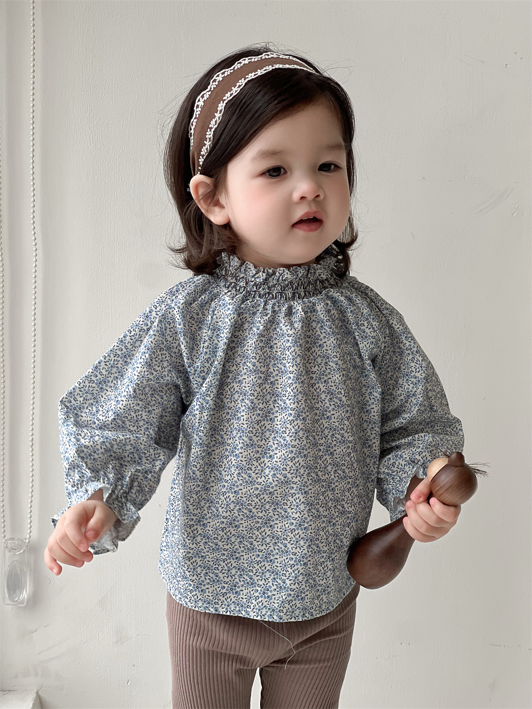 Conjunto de Dos Piezas de Ropa Otoñal para Niñas 2026, Estilo Coreano, Camisa con Estampado Floral y Leggings