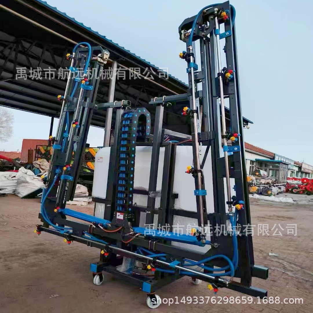 液压升降的喷杆式喷药机 液压折叠喷杆的打药机 容量1000升12米宽
