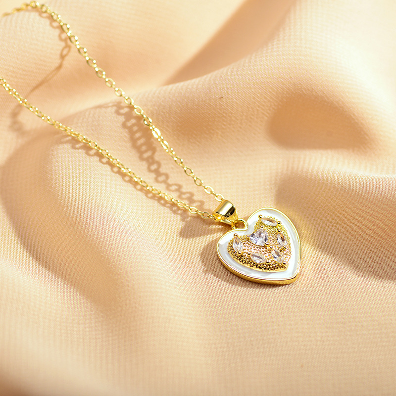Retro Heart Shape Copper Enamel Rhinestones Necklace