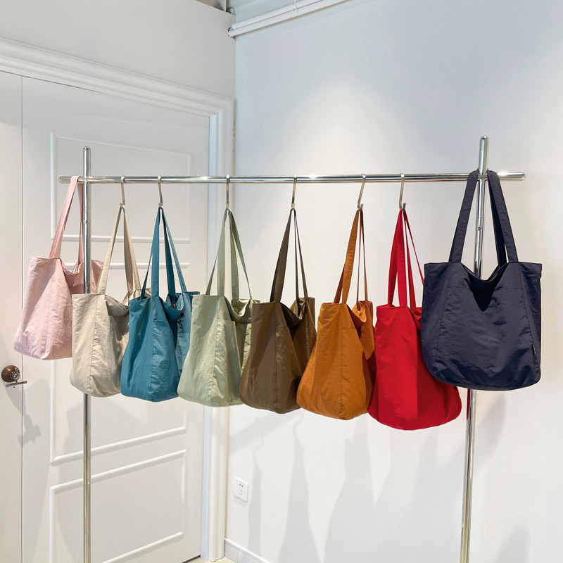 Korean Style Minimalist Solid Color Nylon Canvas Bag For Women, Large Capacity Casual Shoulder Tote Bag, Versatile Commuter Bag - Thumbnail 3